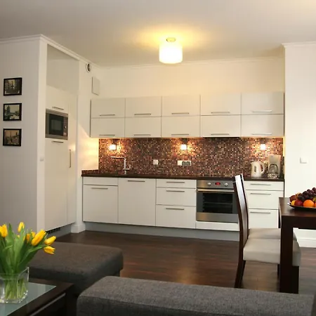 Apartment Adalbert Szafarnia *